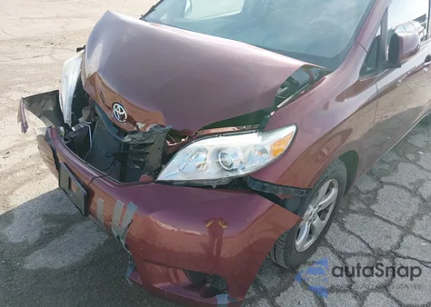 2014 Toyota Sienna Le V6 8 Passenger from USA, damaged, VIN 5TDKK3DC5ES406322